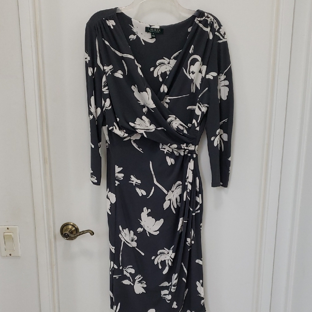 〰️Lauren Ralph Lauren〰️ Floral Surplice 3/4 Sleeve Dress 14
